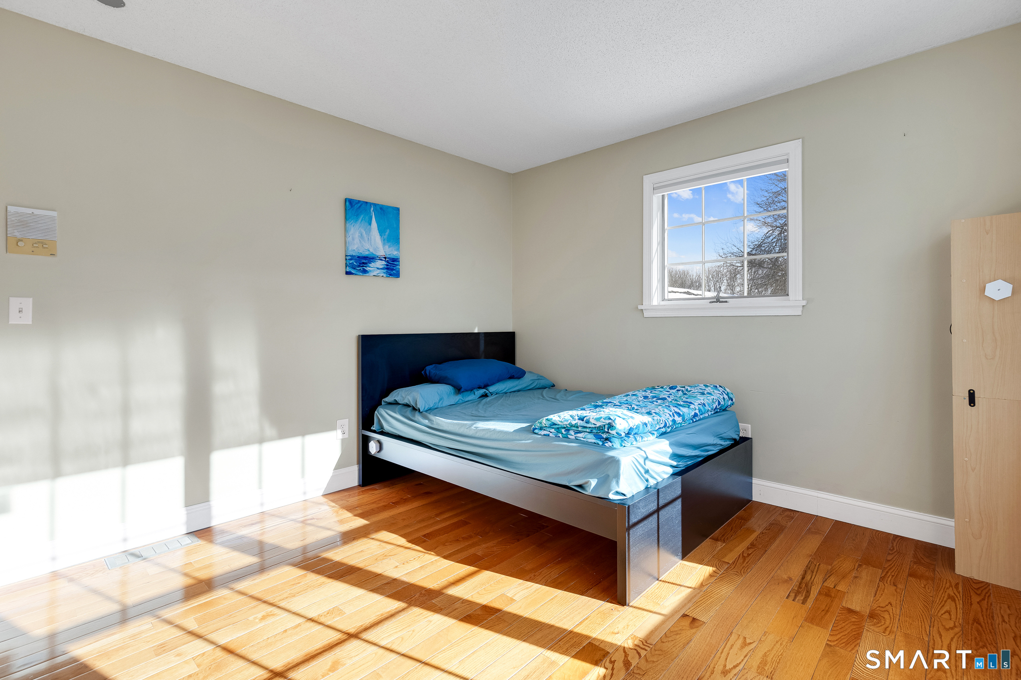 17 Harwich Lane West Hartford CT 06117