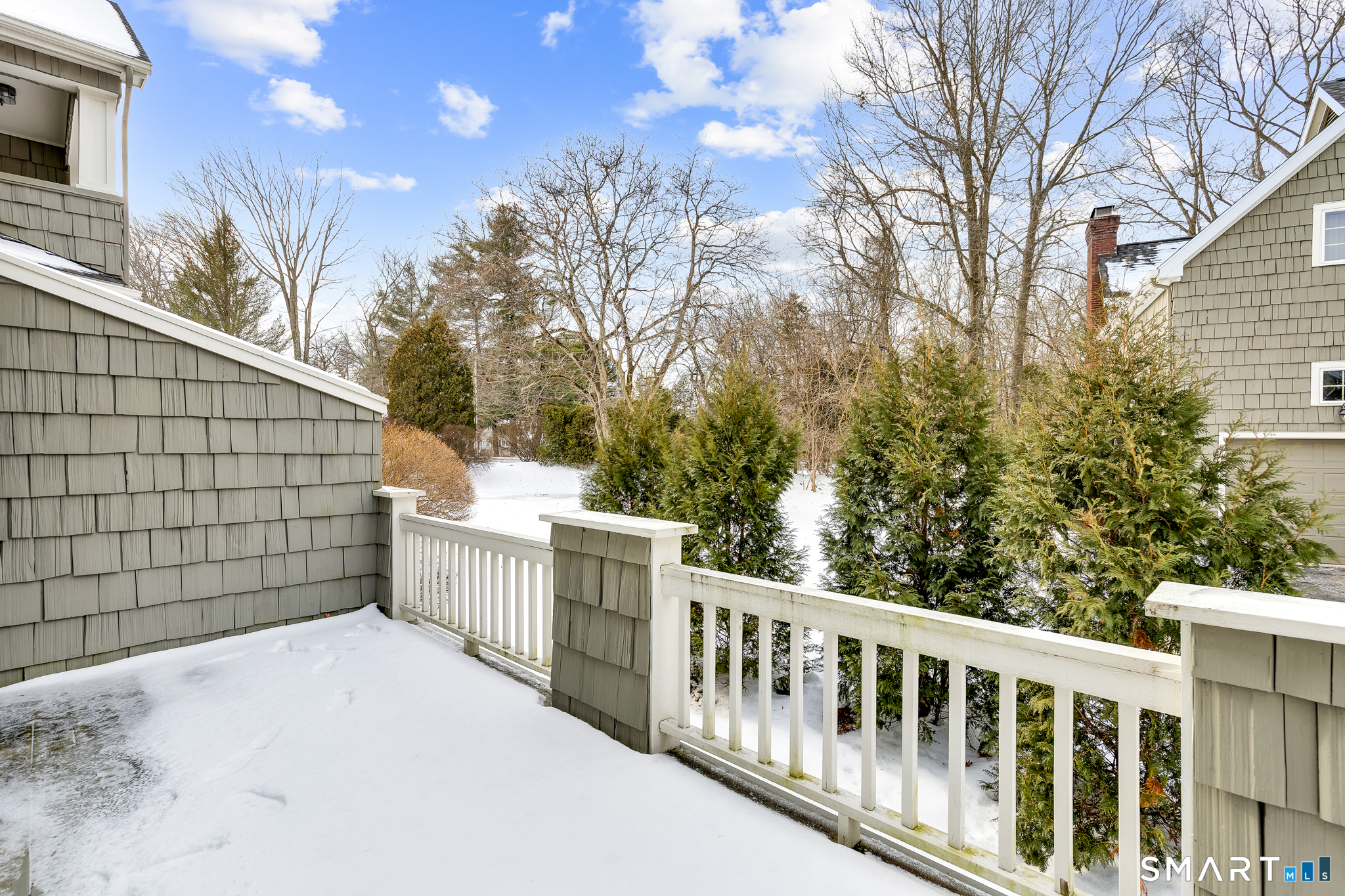 17 Harwich Lane West Hartford CT 06117