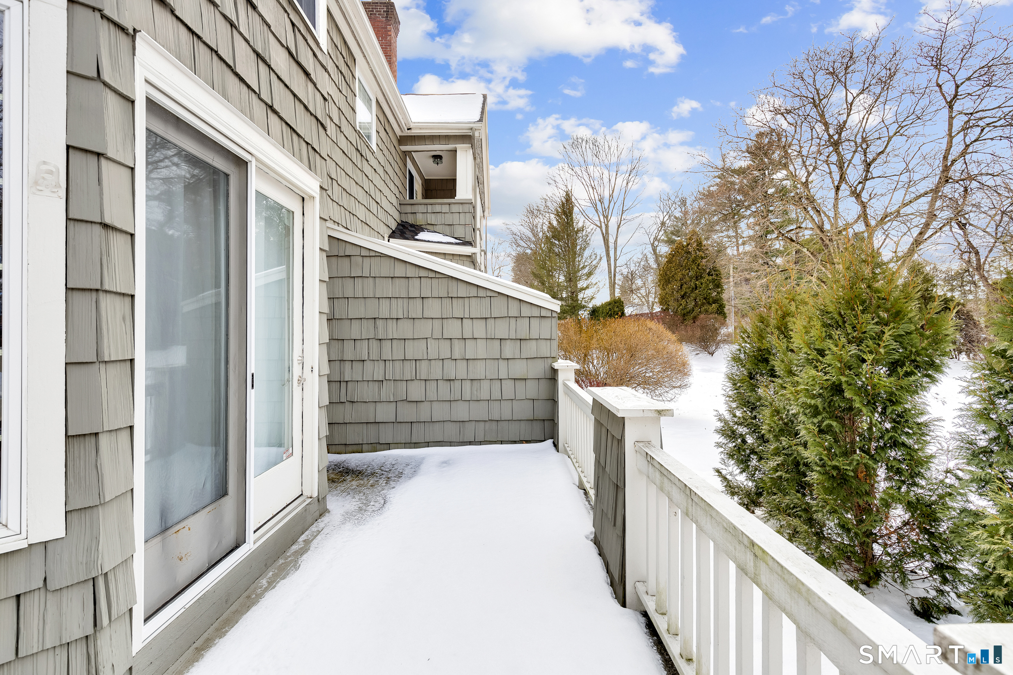 17 Harwich Lane West Hartford CT 06117