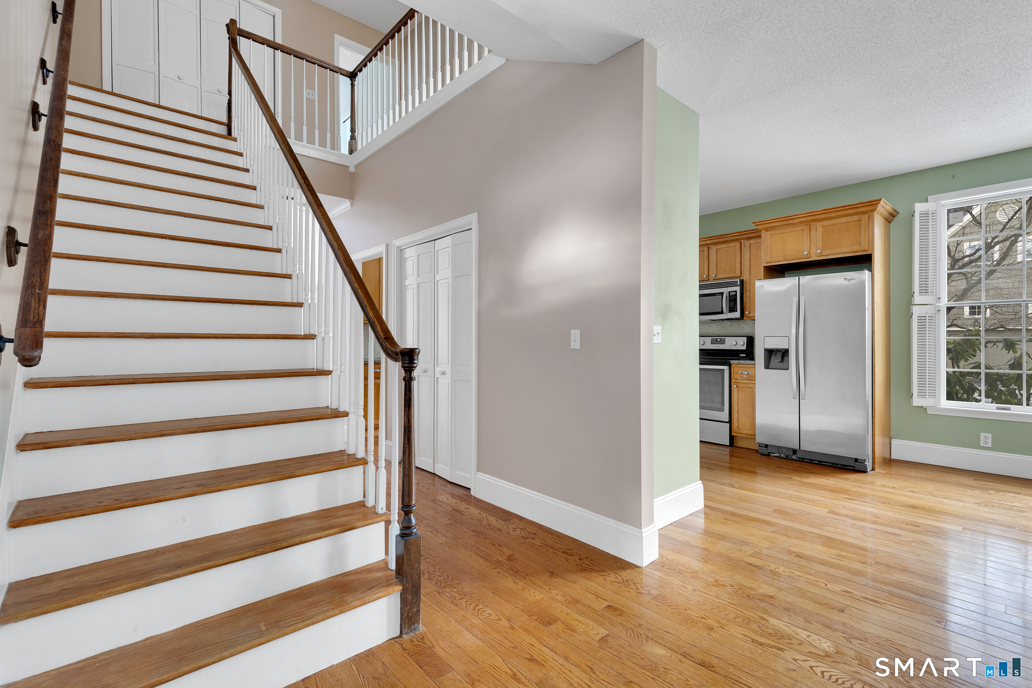 17 Harwich Lane West Hartford CT 06117