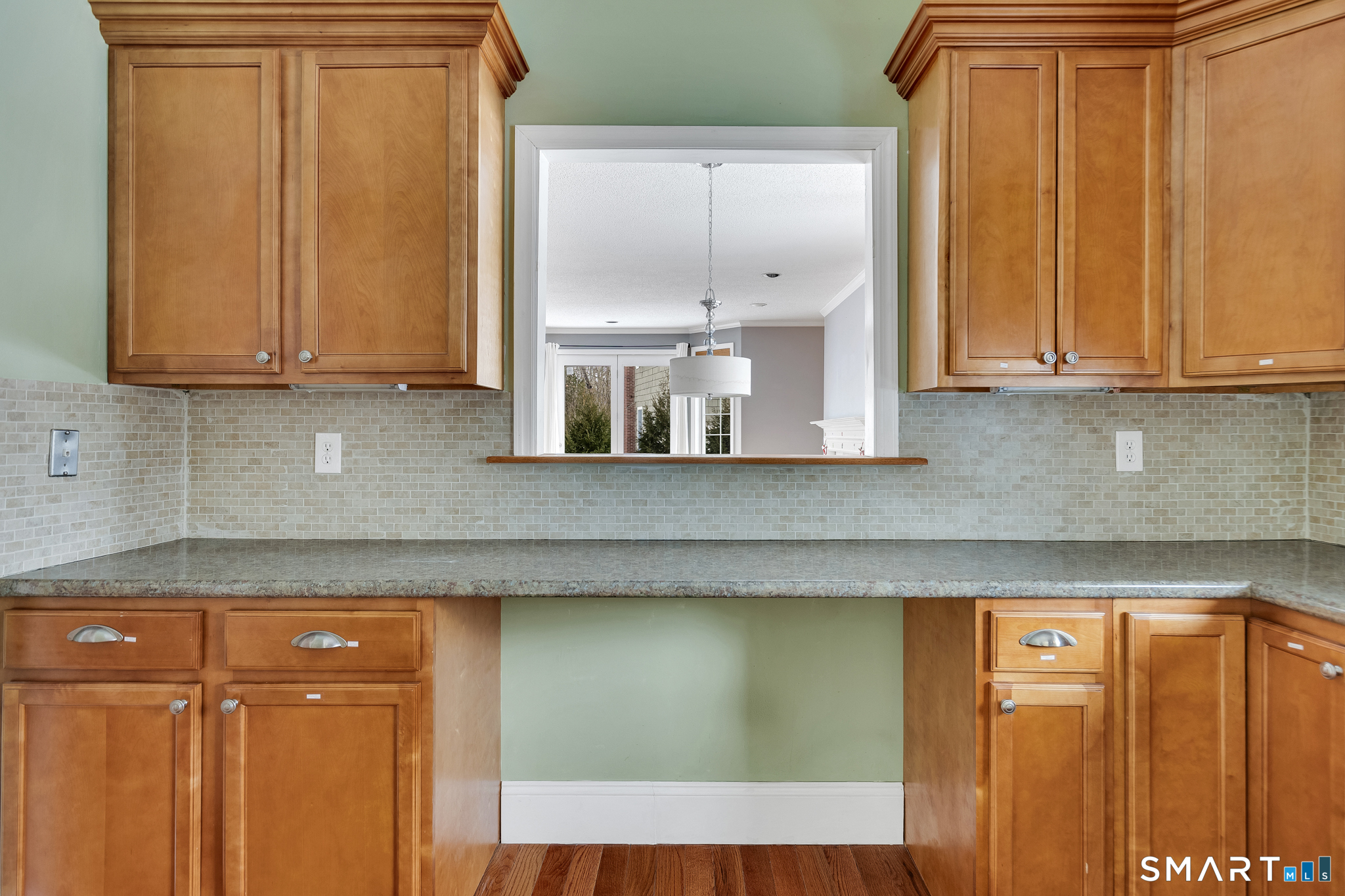 17 Harwich Lane West Hartford CT 06117