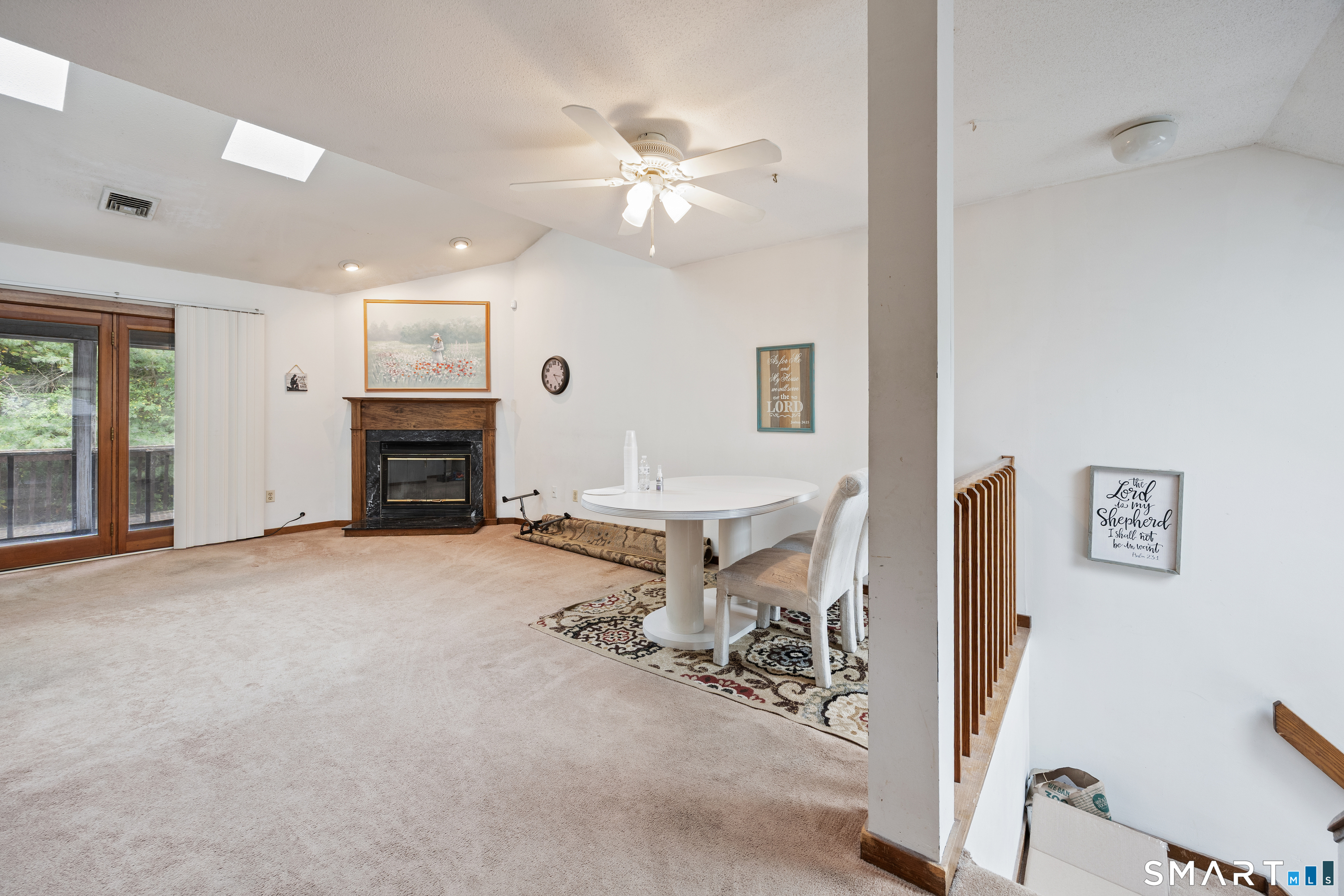 4 Winchester Court Farmington CT 06032