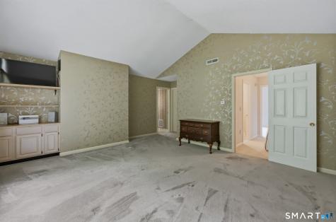55 Dartmoor Road Enfield CT 06082
