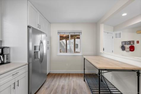 1 Mansfield Grove Road East Haven CT 06512