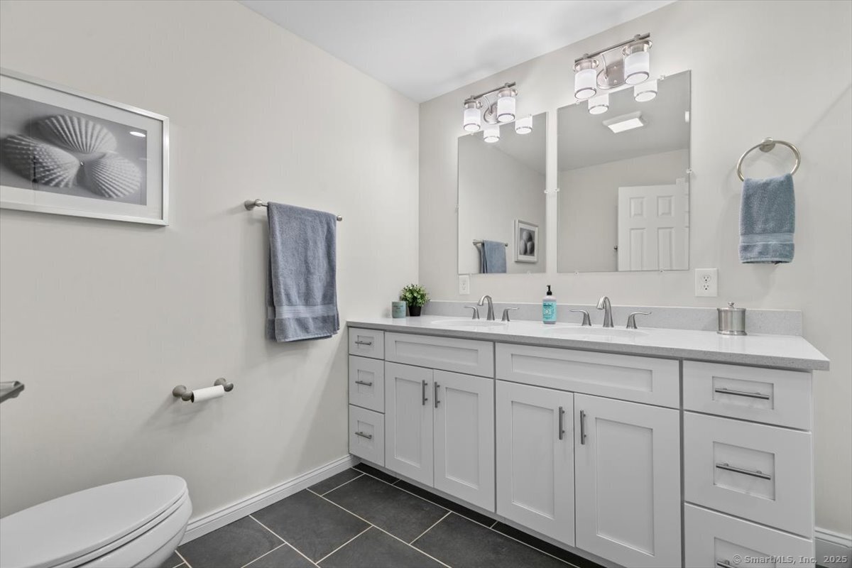 1 Mansfield Grove Road East Haven CT 06512