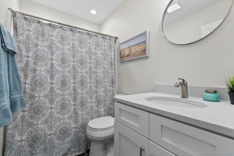1 Mansfield Grove Road East Haven CT 06512