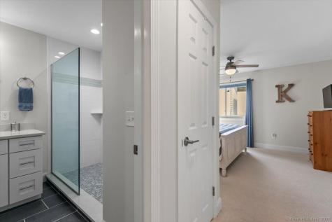 1 Mansfield Grove Road East Haven CT 06512