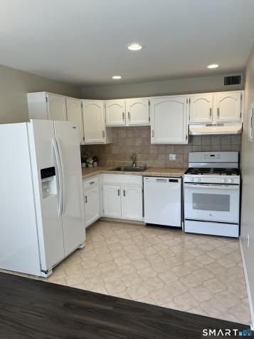 45 Cottonwood Road Newington CT 06111