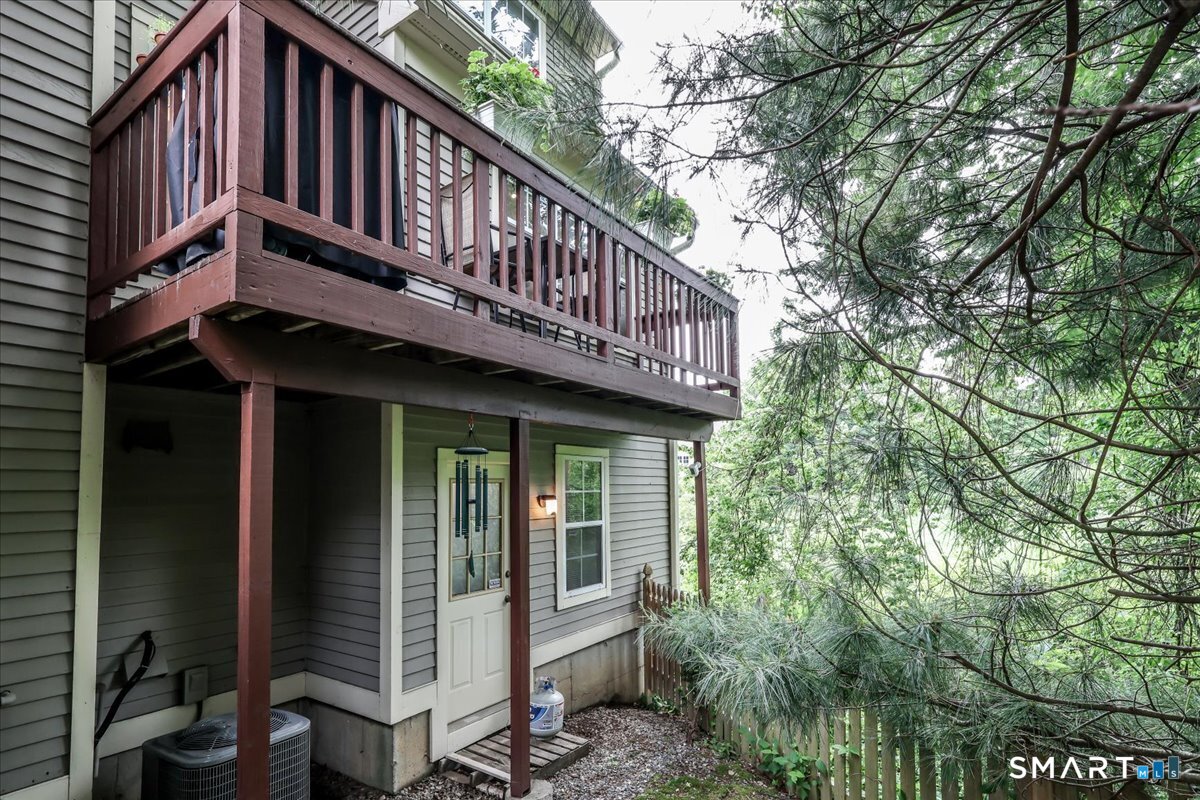 212 Algonquin Trail Trumbull CT 06611