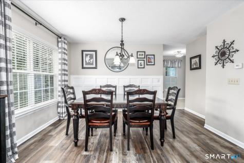 212 Algonquin Trail Trumbull CT 06611
