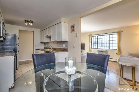 335 Foxwood Lane Milford CT 06461