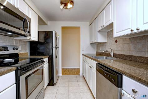 335 Foxwood Lane Milford CT 06461