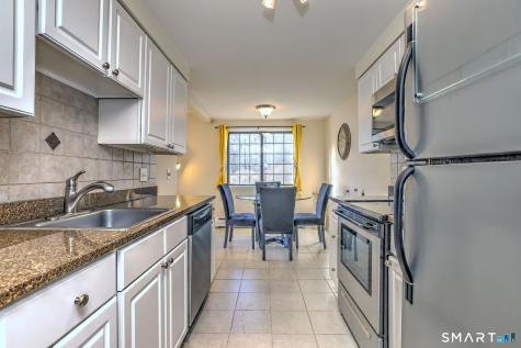 335 Foxwood Lane Milford CT 06461
