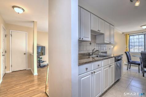 335 Foxwood Lane Milford CT 06461