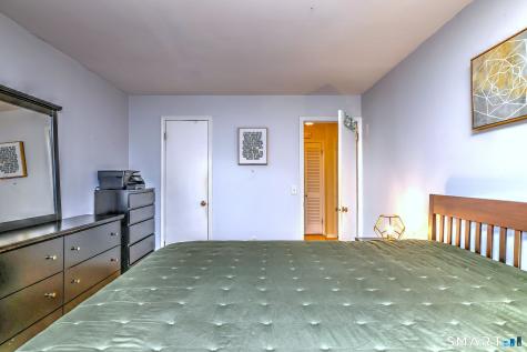 335 Foxwood Lane Milford CT 06461