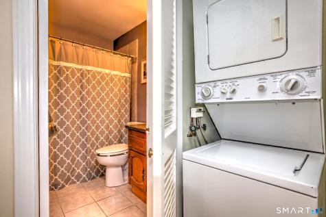 335 Foxwood Lane Milford CT 06461