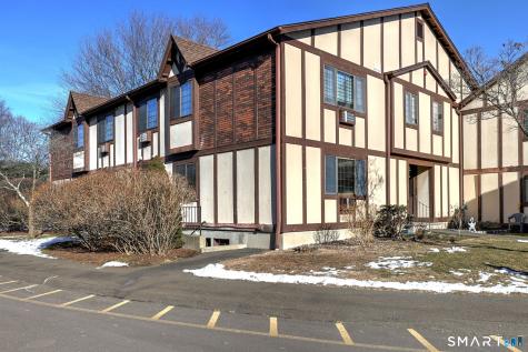 335 Foxwood Lane Milford CT 06461