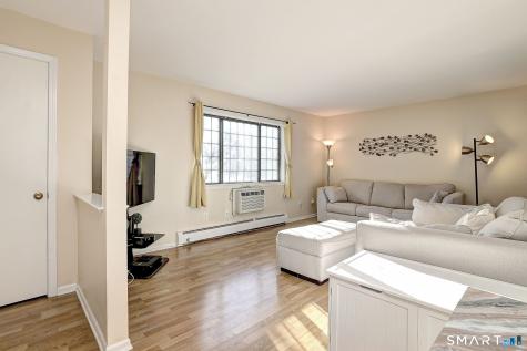 335 Foxwood Lane Milford CT 06461
