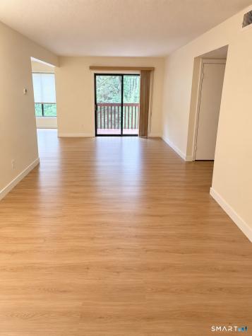 40 Woodsedge Drive Newington CT 06111