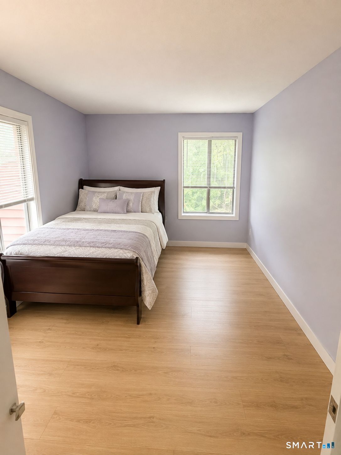 40 Woodsedge Drive Newington CT 06111