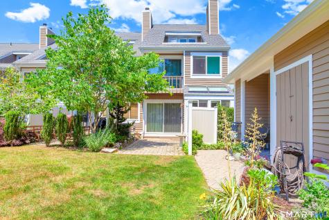 80 Seaview Terrace Guilford CT 06437