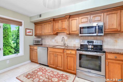 80 Seaview Terrace Guilford CT 06437