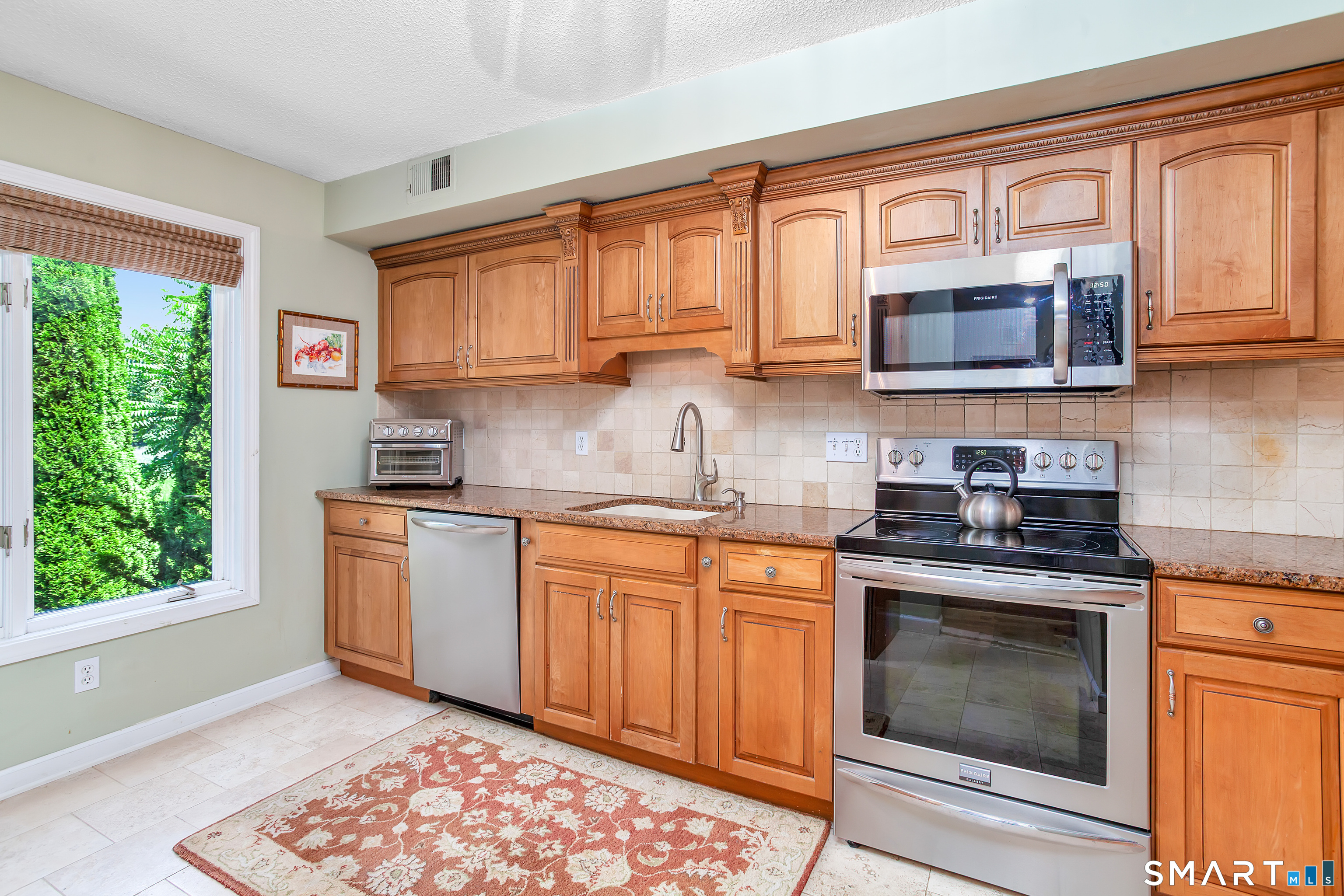 80 Seaview Terrace Guilford CT 06437