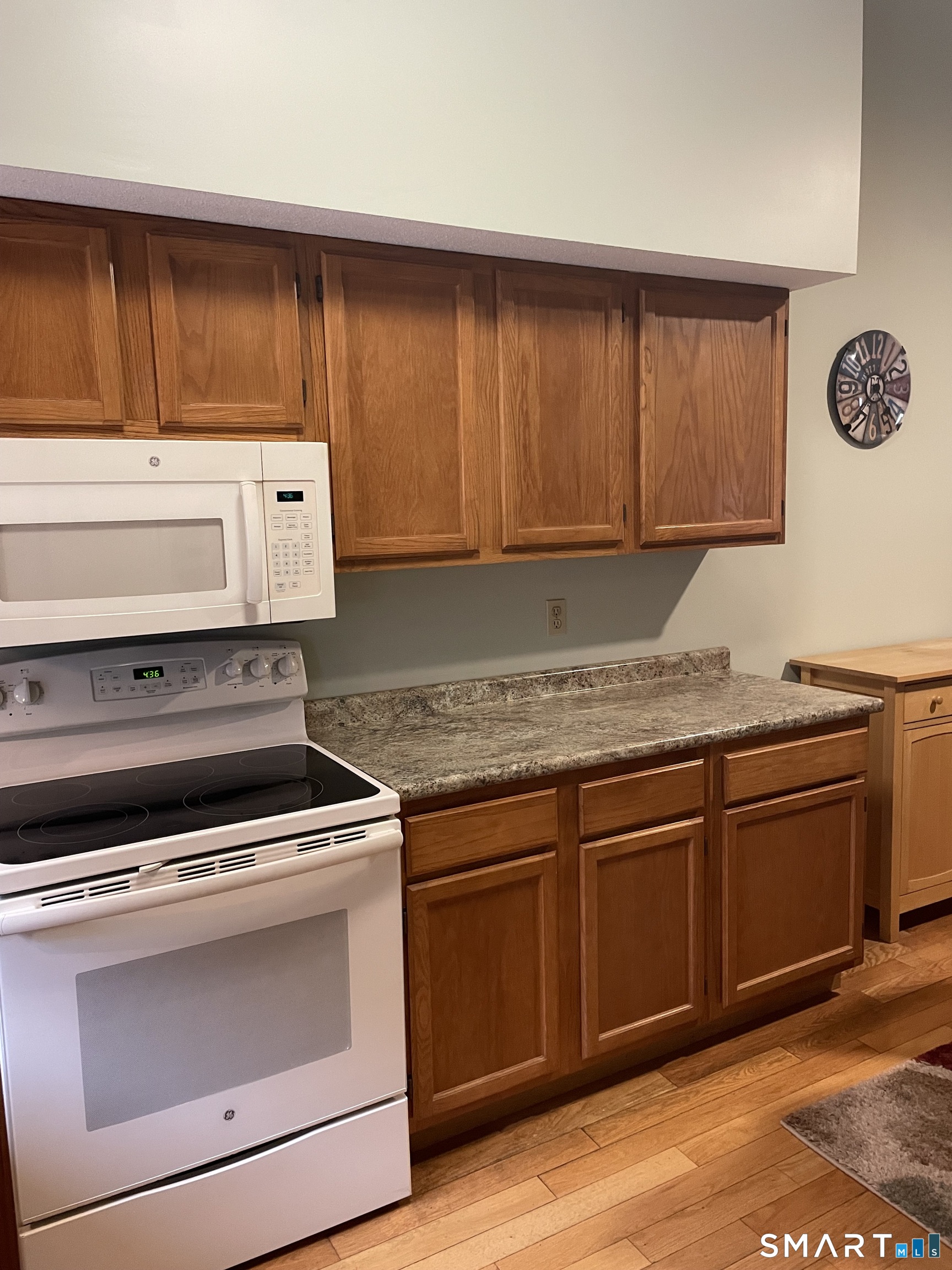 102 North Maple Street Enfield CT 06082