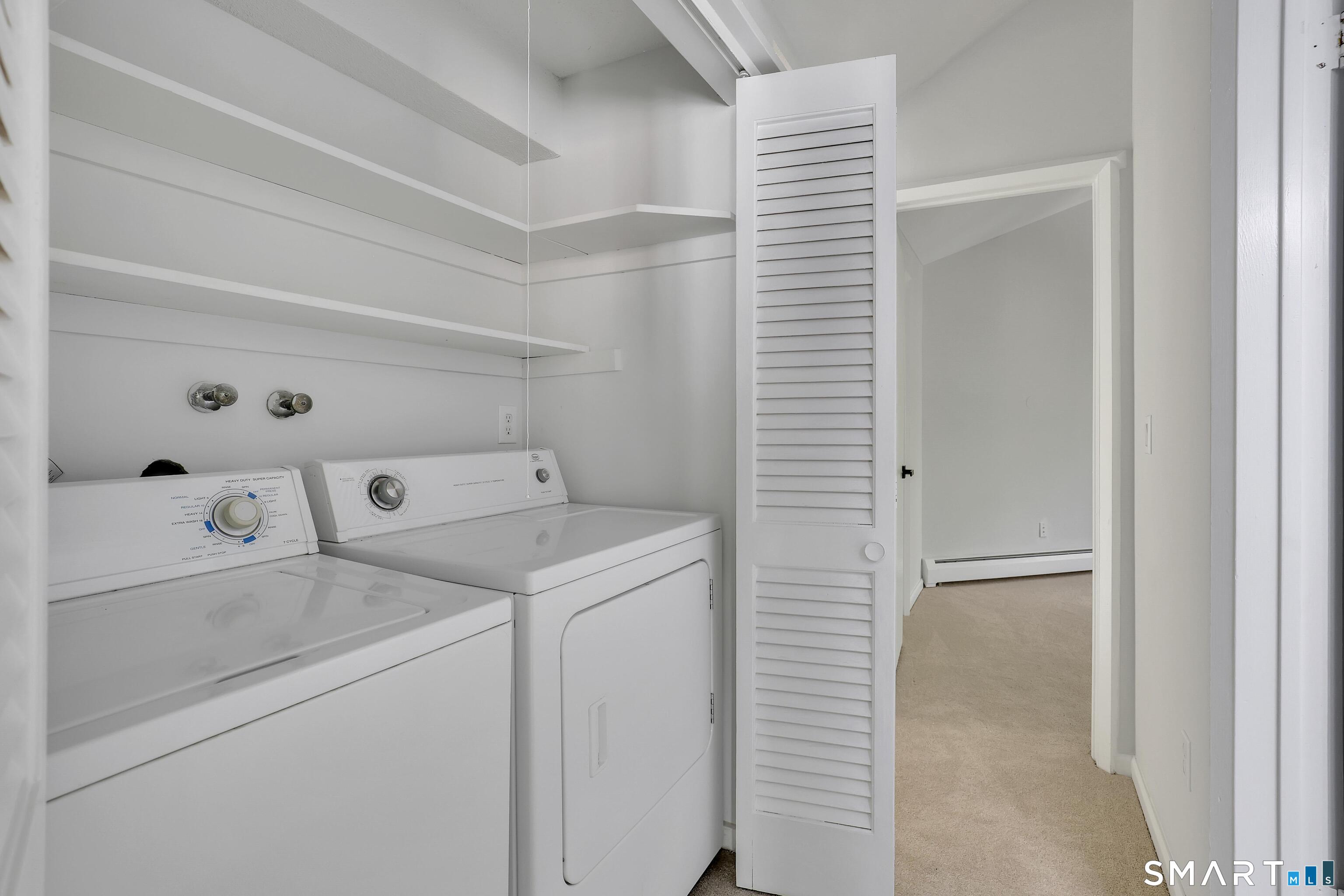 8 Lyle Court Farmington CT 06032