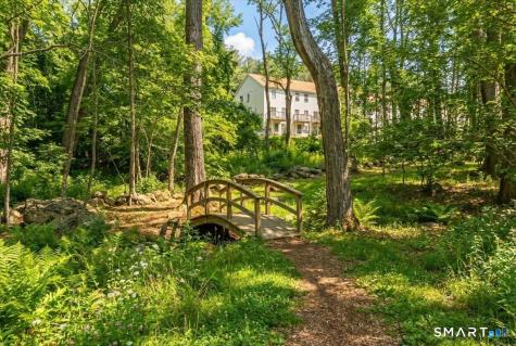 611 Old Pond Lane Norwich CT 06360