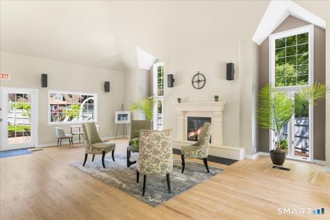 611 Old Pond Lane Norwich CT 06360