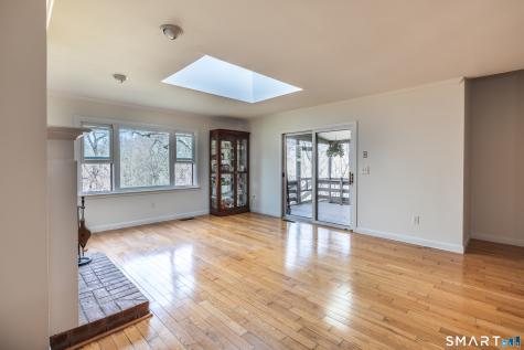 10 Juniper Circle Monroe CT 06468