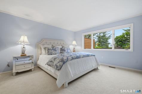 4 Biltmore Park Bloomfield CT 06002