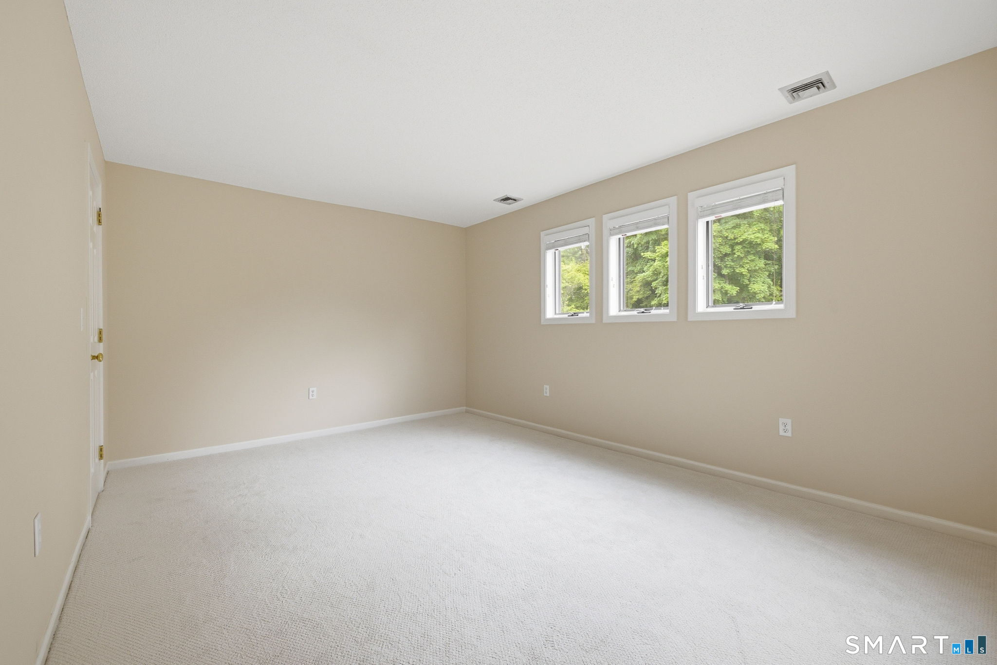 4 Biltmore Park Bloomfield CT 06002
