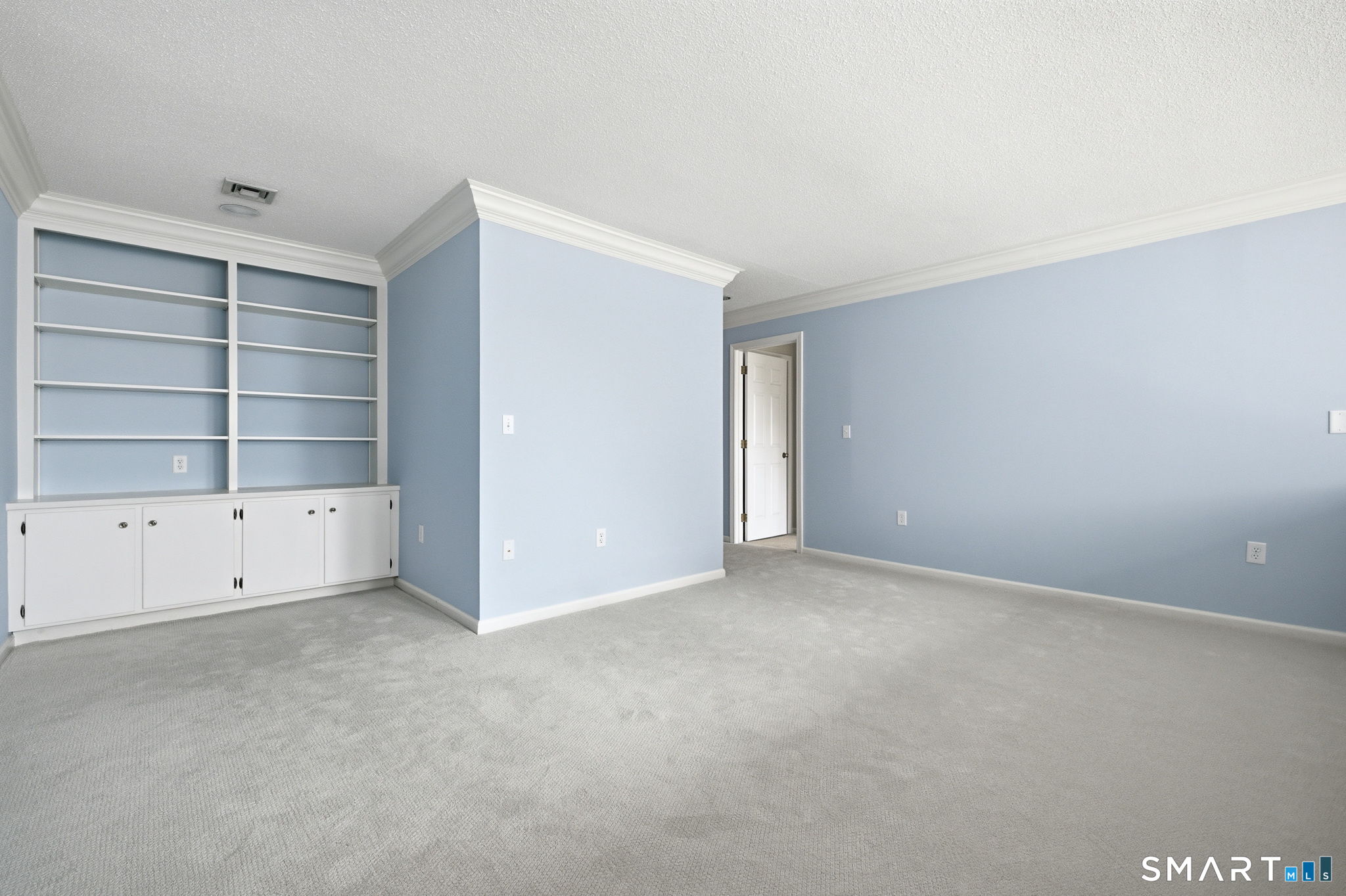 4 Biltmore Park Bloomfield CT 06002