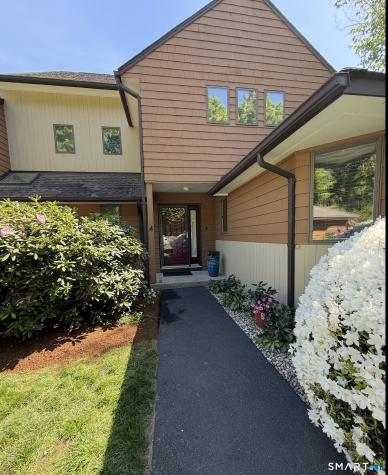 4 Biltmore Park Bloomfield CT 06002