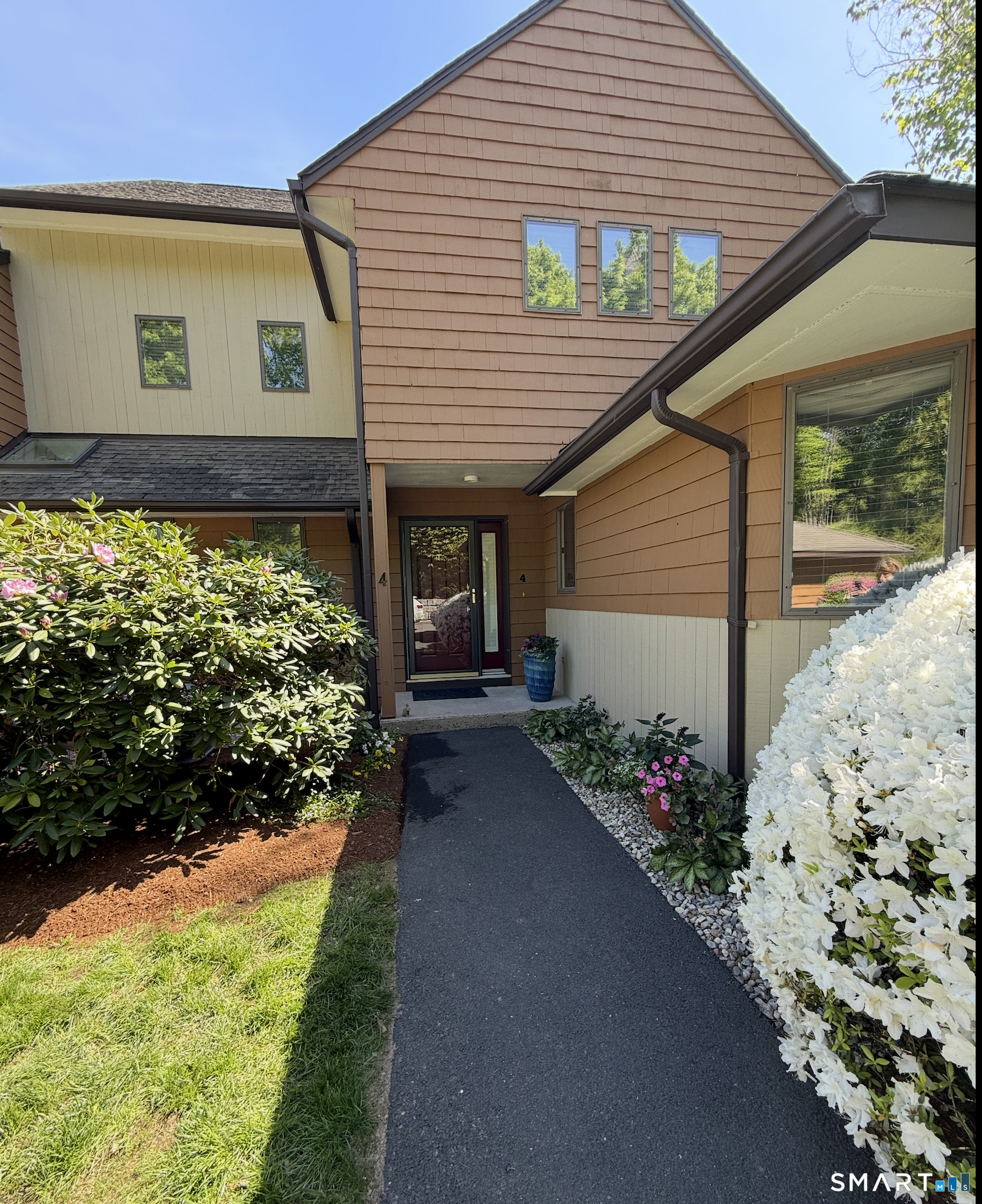 4 Biltmore Park Bloomfield CT 06002