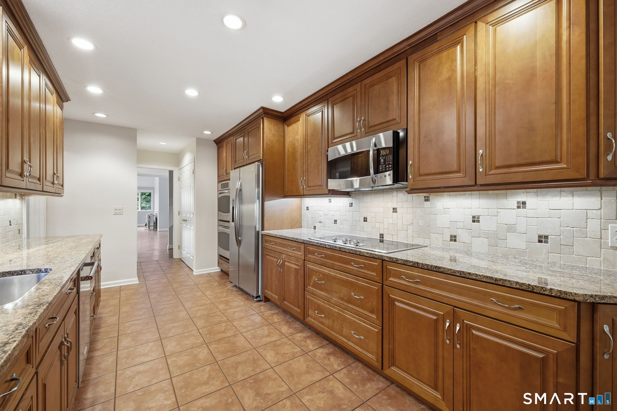 4 Biltmore Park Bloomfield CT 06002