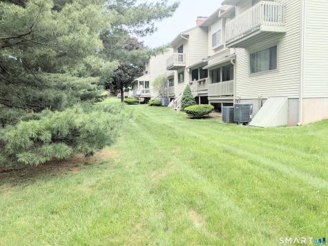501 Summer Hill Drive South Windsor CT 06074