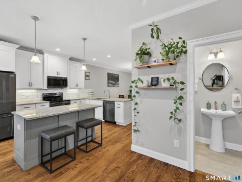 34 Village Crossing East Lyme CT 06357