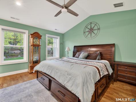 34 Village Crossing East Lyme CT 06357