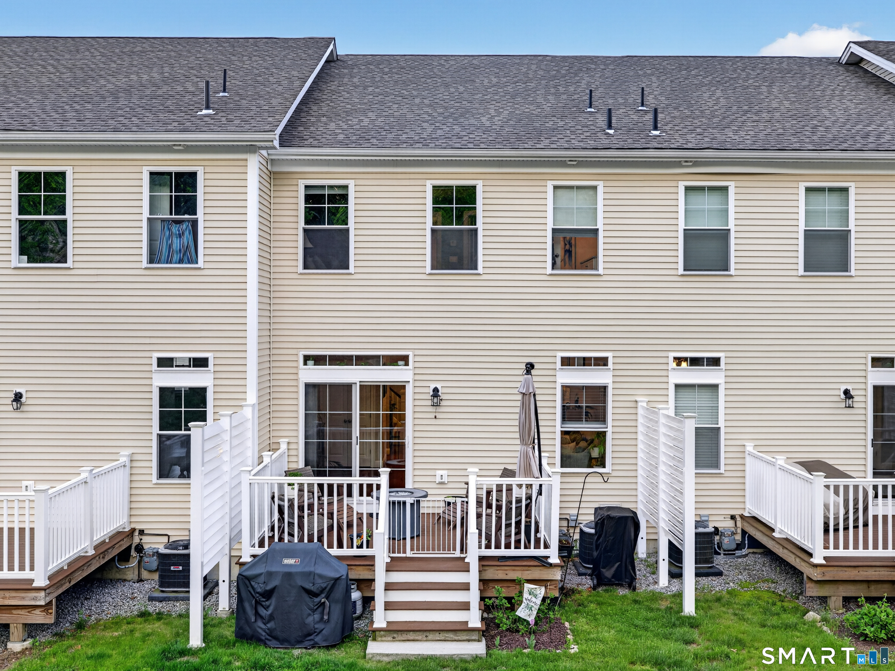 34 Village Crossing East Lyme CT 06357