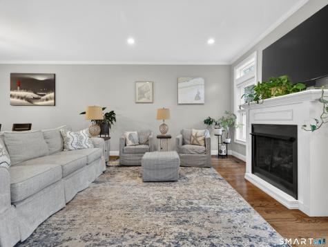 34 Village Crossing East Lyme CT 06357