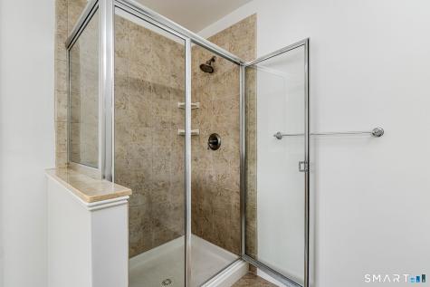 53 Carnoustie Circle Bloomfield CT 06002