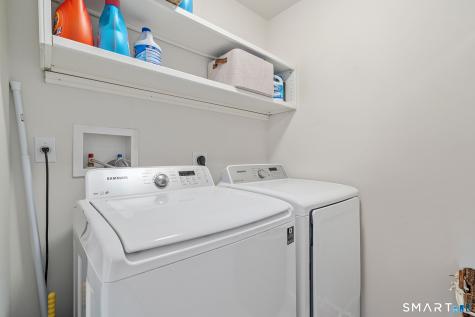 53 Carnoustie Circle Bloomfield CT 06002