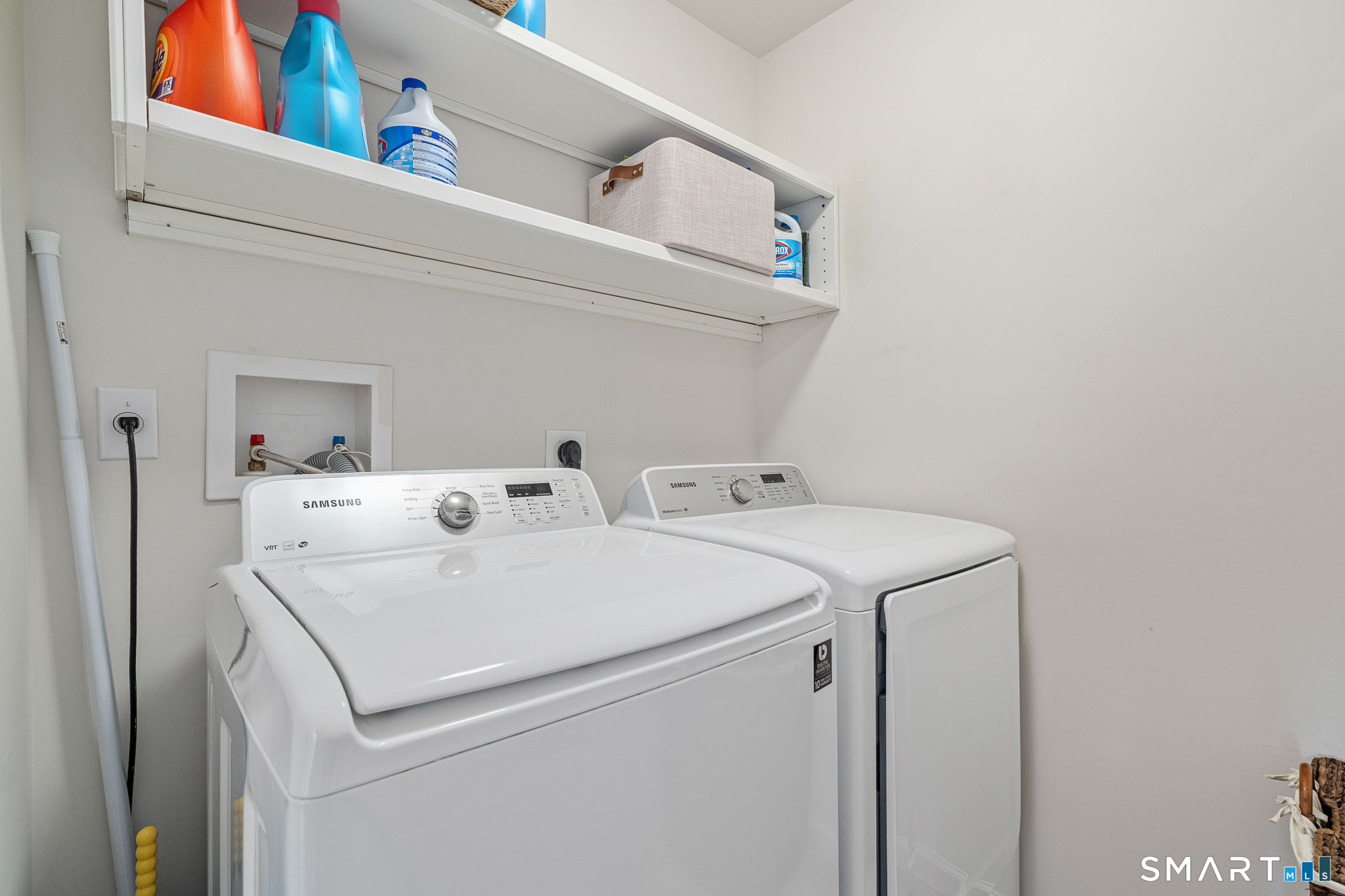 53 Carnoustie Circle Bloomfield CT 06002