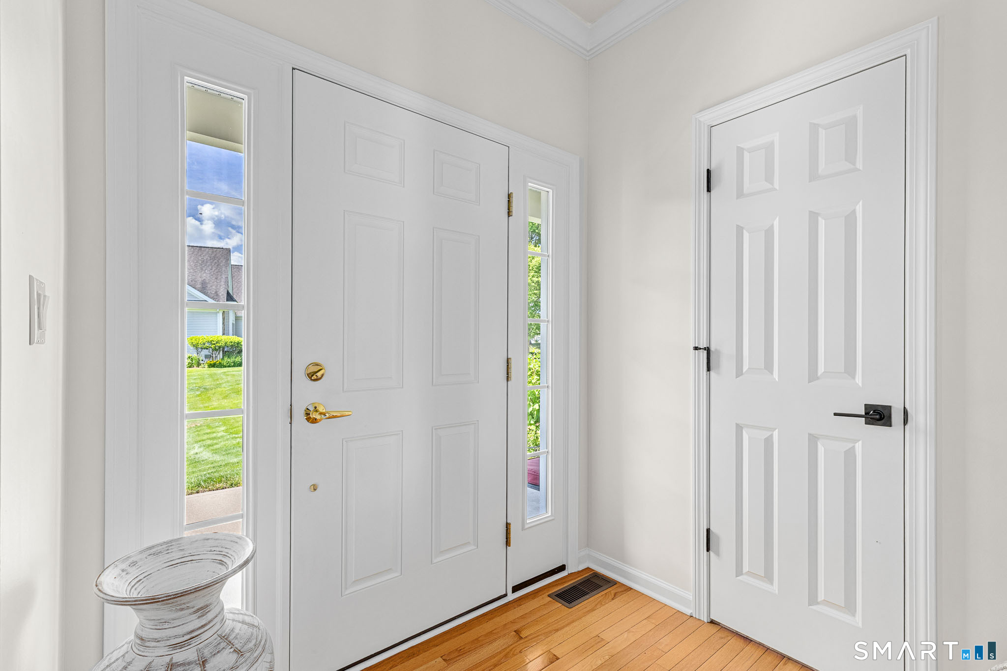 53 Carnoustie Circle Bloomfield CT 06002