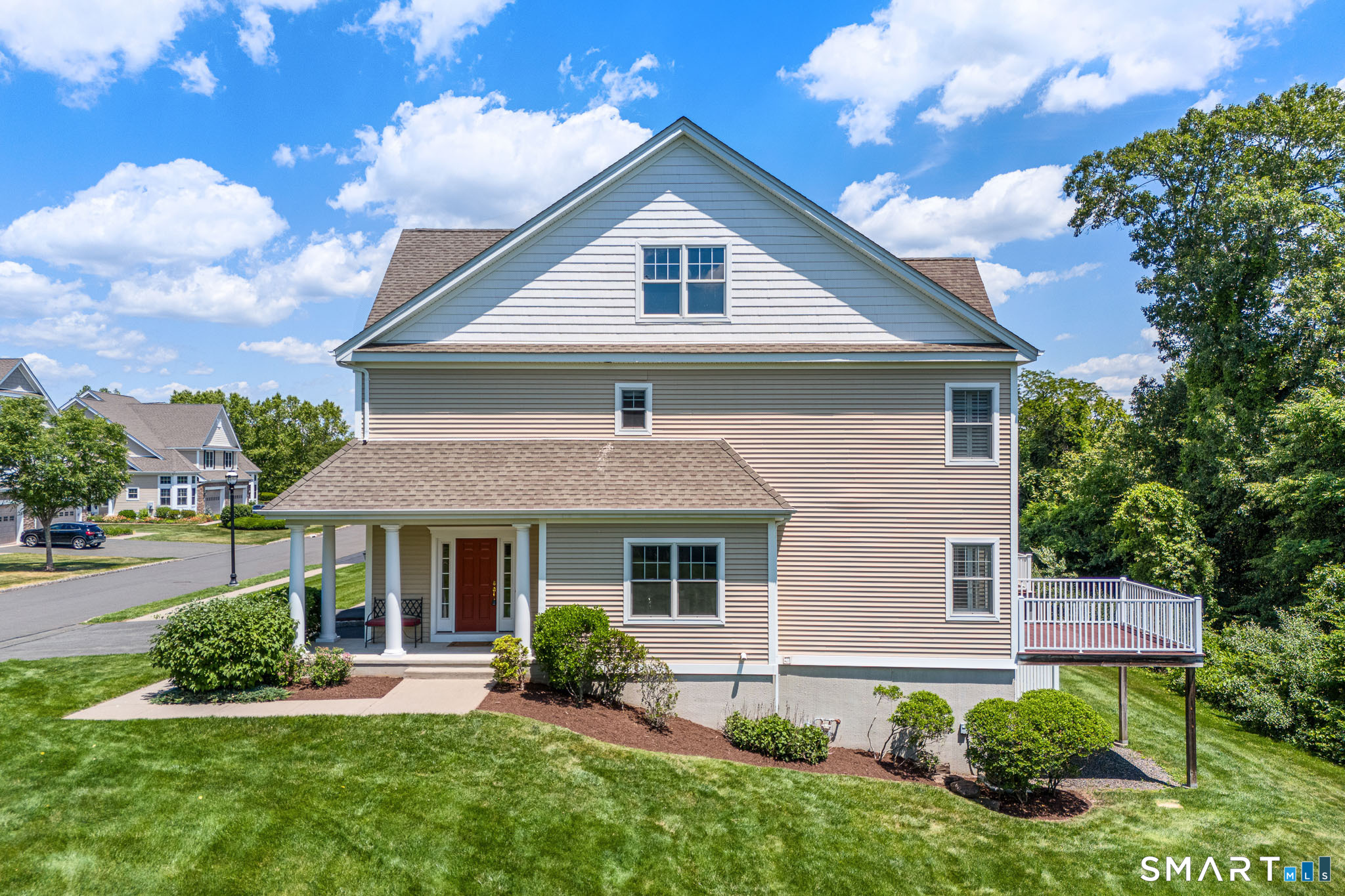53 Carnoustie Circle Bloomfield CT 06002