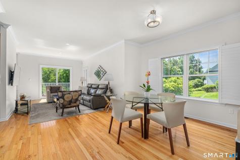 53 Carnoustie Circle Bloomfield CT 06002