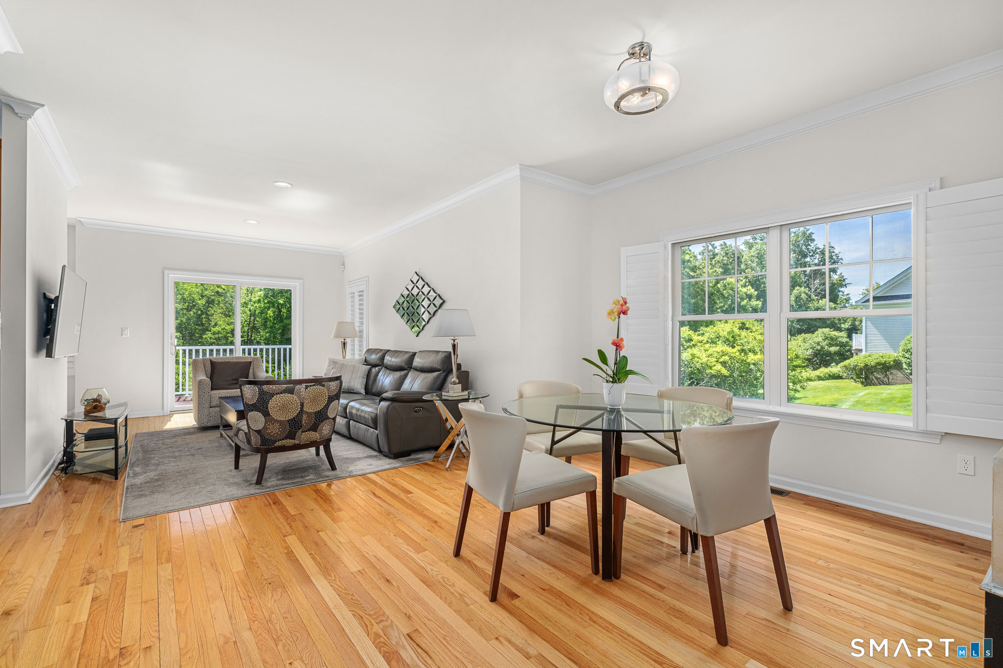 53 Carnoustie Circle Bloomfield CT 06002
